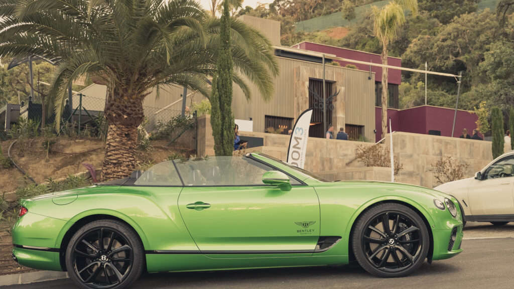 Bentley Continemtal GTC apple green 