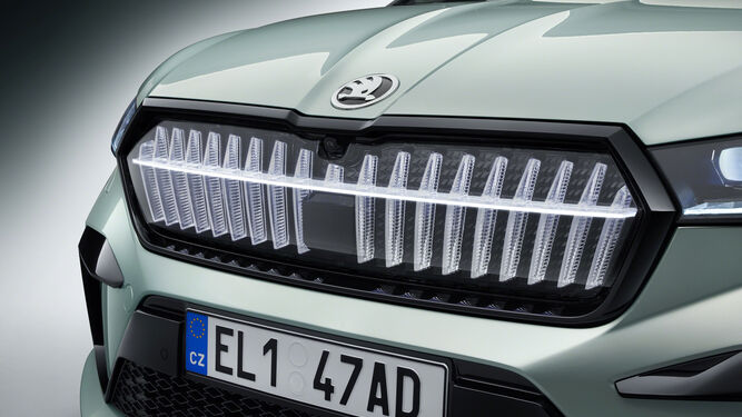 parrilla-skoda-enyaq-faros-led