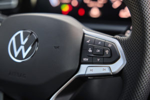 volante-volkswagen-tiguan-tecnologia 