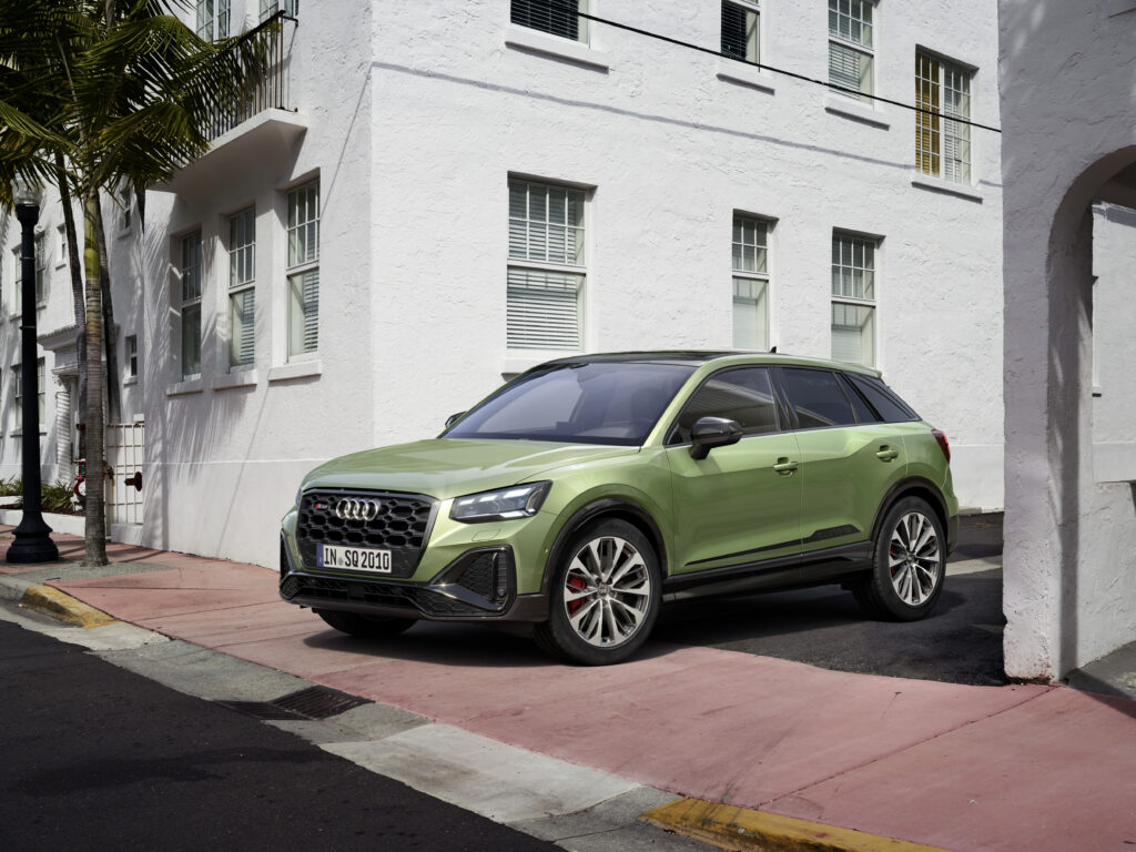 audi sq2 front