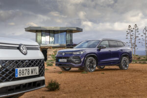 Volkswagen Tayron en el desierto