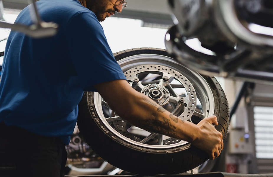 Promoción cambio de neumáticos BMW Motorrad